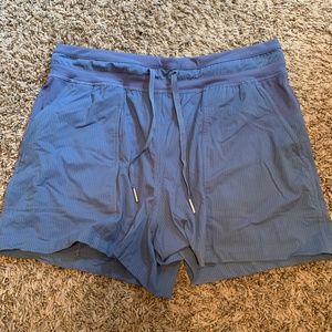 Lululemon Dance Studio High Rise Short NWOT